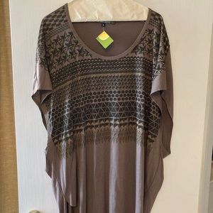 NWT Grey Antics Graphic Tunic Top - Size Small